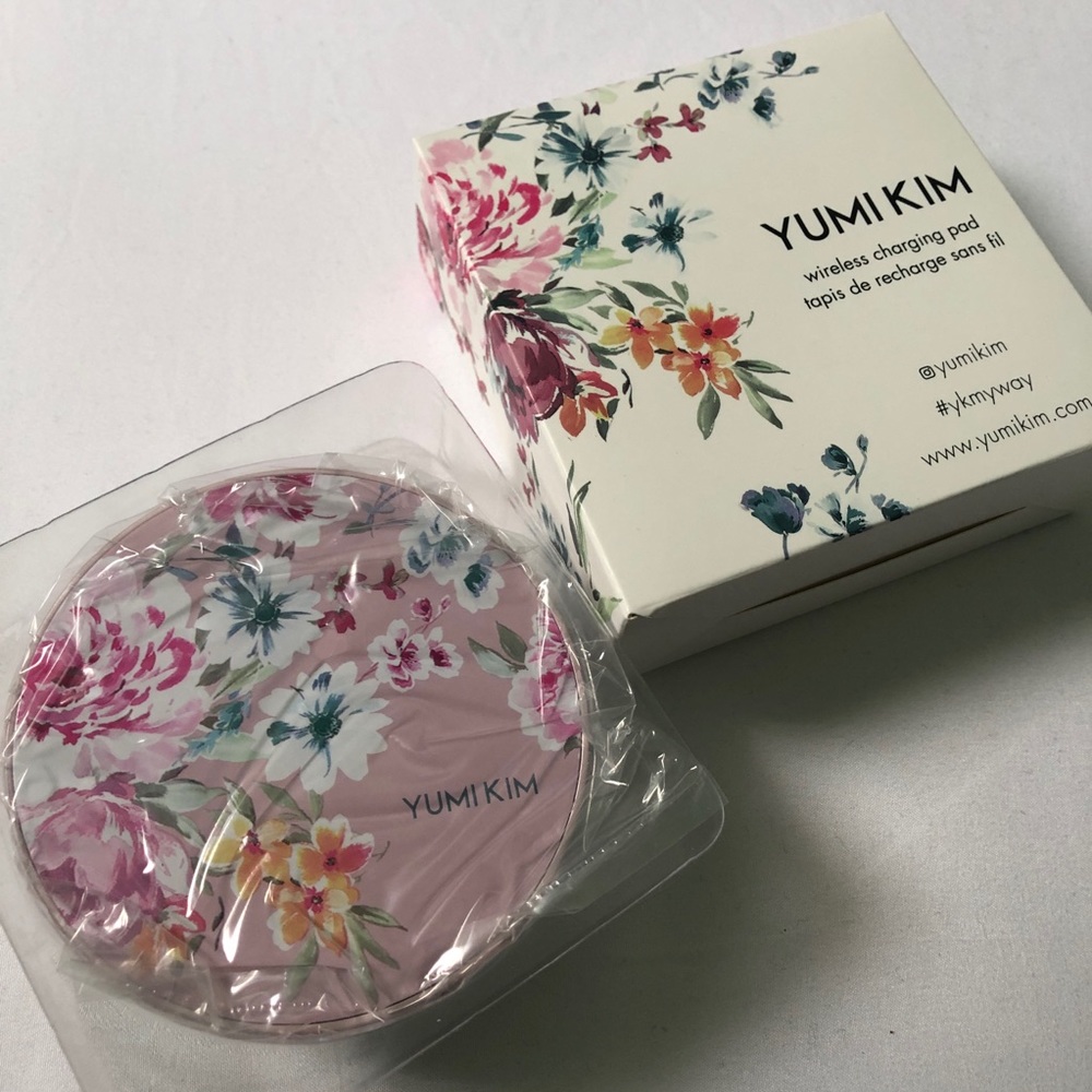 NEW Floral Print Wireless Charging Pad